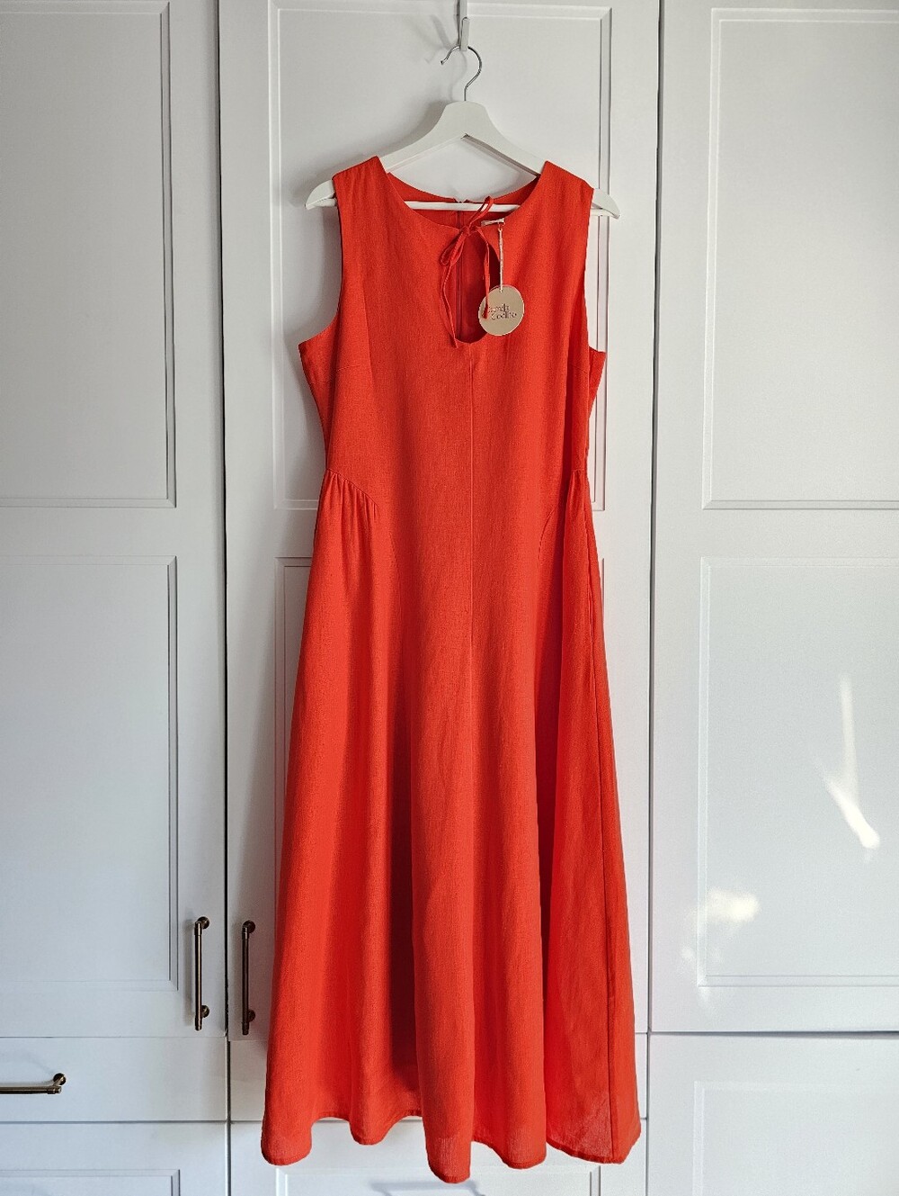 Camila Coelho Vibrant Red Sleeveless Maxi Linen Dress Keyhole Neck S 10 NWT $350 - Picture 2 of 7